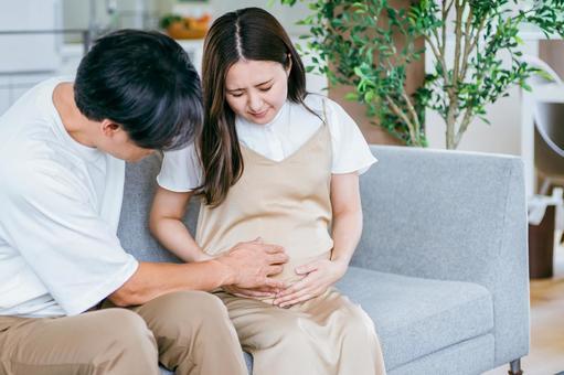 妊婦の女性